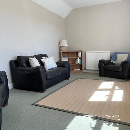 Vicarsford Farmhouse With Hot Tub Leuchars ภายนอก รูปภาพ